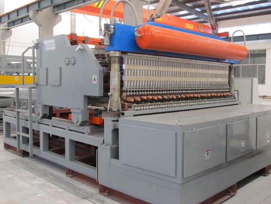 Τρισδιάστατη ενωμένη στενά μηχανή 2500mm πλέγματος καλωδίων επιτροπής φρακτών πλάτος