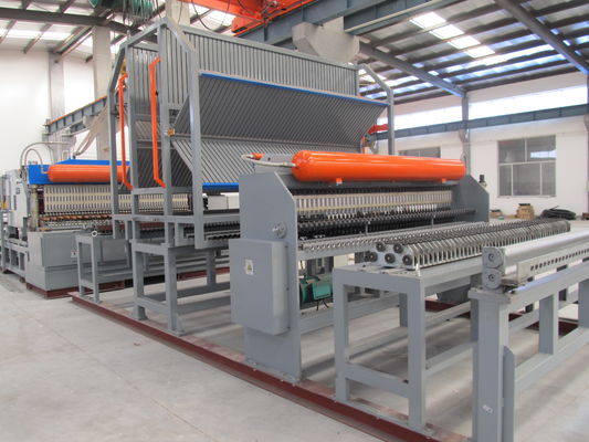 Cnc πλήρως αυτόματο Brc 50*50mm μηχανή συγκόλλησης πλέγματος κατασκευής